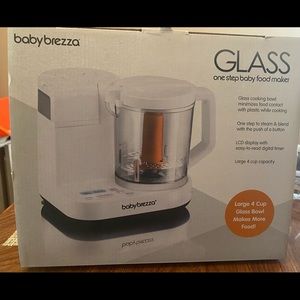 Baby Breeza Glass One Step Baby Food Maker- New!